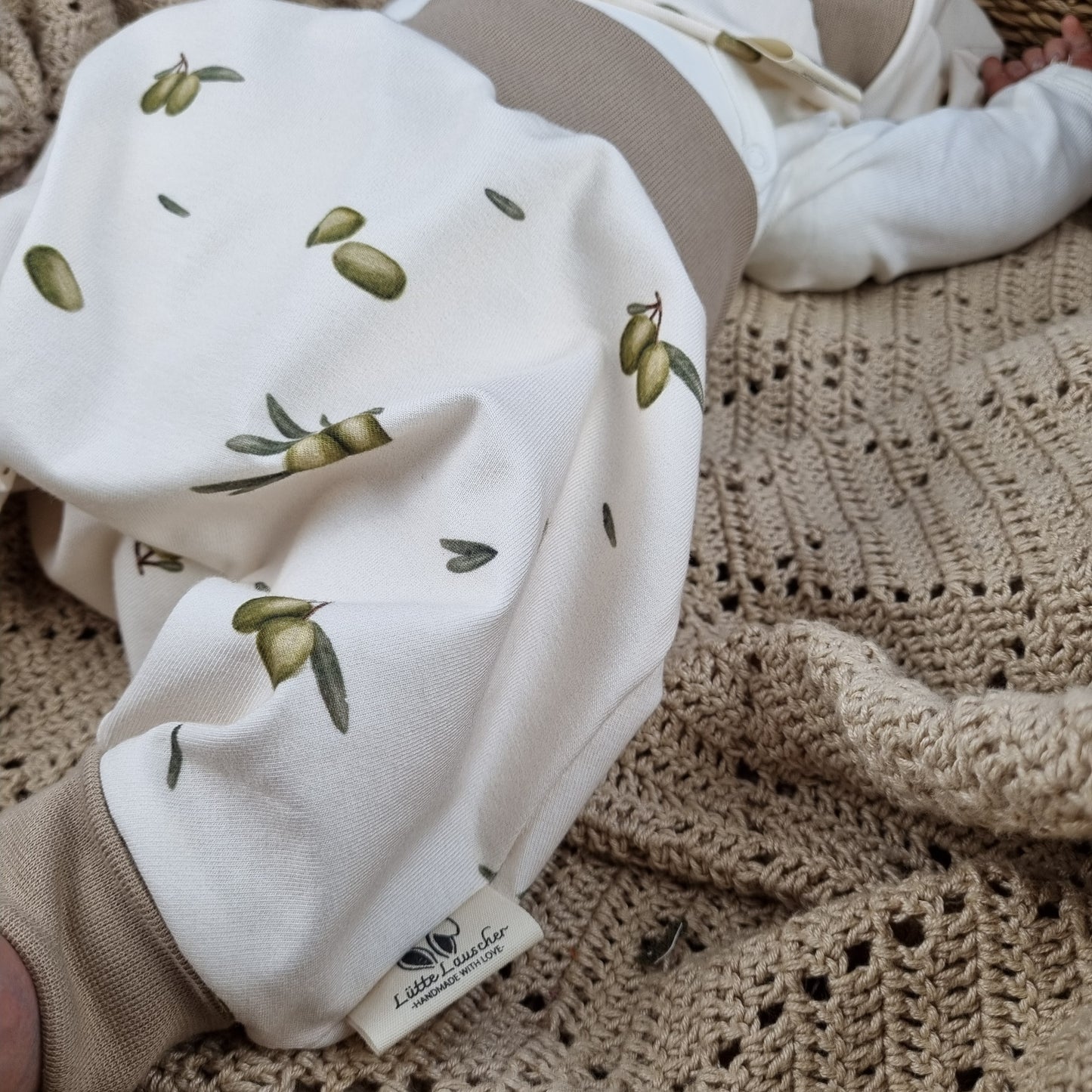 Newborn Set "Oliventraum"